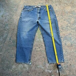 Levi’s 550 Relaxed Distressed Vintage Jeans